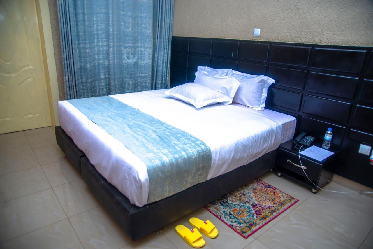 Quality Inn Hotel קיגאלי מראה חיצוני תמונה