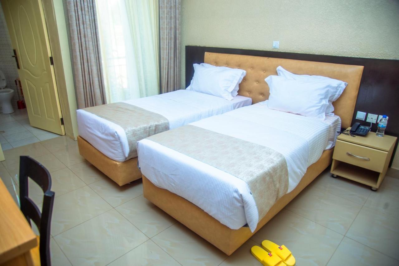 Quality Inn Hotel קיגאלי מראה חיצוני תמונה