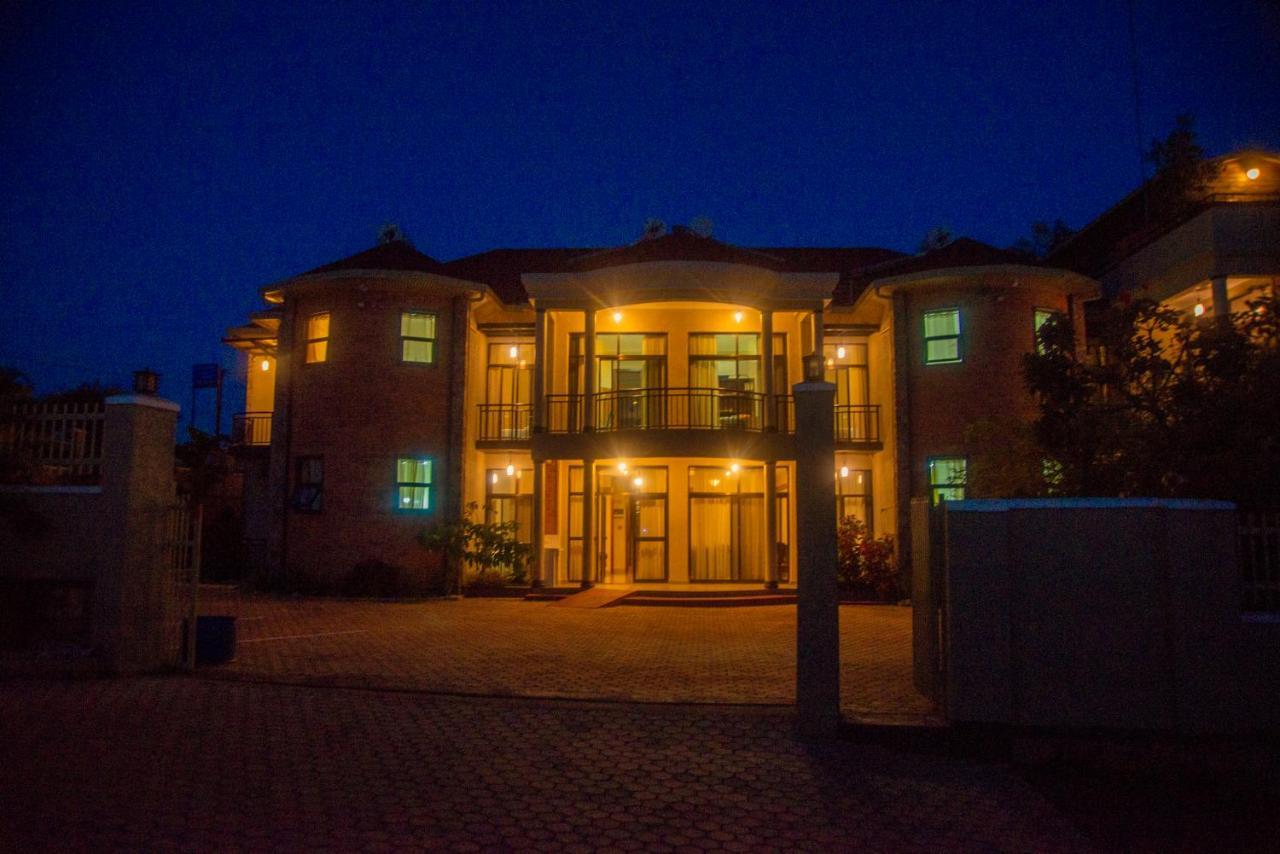 Quality Inn Hotel קיגאלי מראה חיצוני תמונה